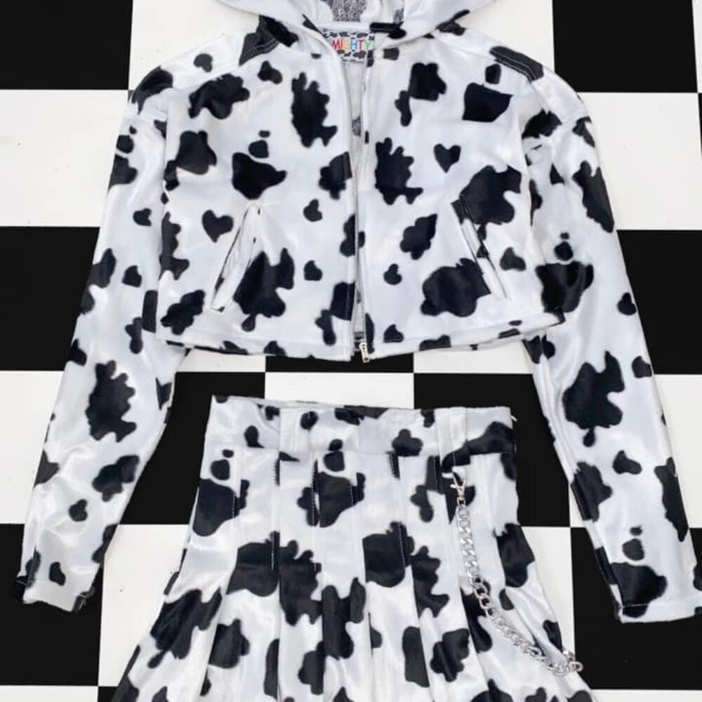 Moo Moo Cropped Jacket/Skirt Set (NO CHAIN!!!!!!!!!!!!)